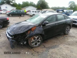 2021 Kia Forte LXS z VIN 3KPF24AD3ME370093, wystawiony jako IAAI lot #42253166 z przebiegiem 31 371 mil mil oraz . Historia ofert i sprzedaży dostępna na DreamBid. Obrazek 2.