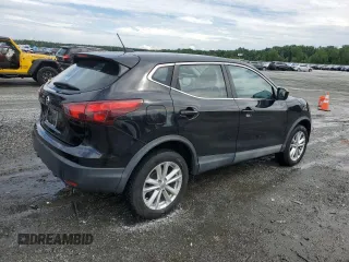 2017 Nissan Rogue SL with VIN JN1BJ1CP8HW010842, listed as a Copart auction lot 59224385 with 105,837 mi miles and Salvage title. Bid and sale history available at DreamBid. Image 3.