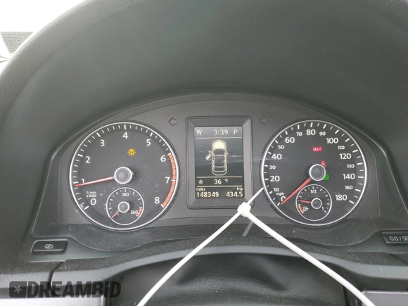 2011 Volkswagen Eos Komfort with VIN WVWBW7AH2BV003962, listed as a Copart auction lot 43893545 with 148,349 mi miles and Salvage Title. Bid and sale history available at DreamBid. Image 9.