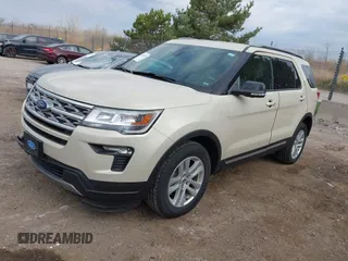 2018 Ford Explorer XLT z VIN 1FM5K8D8XJGB48238, wystawiony jako IAAI lot #42134728 z przebiegiem 88 434 mil mil oraz . Historia ofert i sprzedaży dostępna na DreamBid. Obrazek 17.