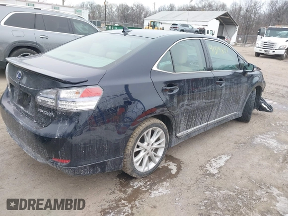 2010 Lexus HS 250h with VIN JTHBB1BA4A2007357, listed as a IAAI auction lot 41319857 with 60,741 mi miles and . Bid and sale history available at DreamBid. Image 4.