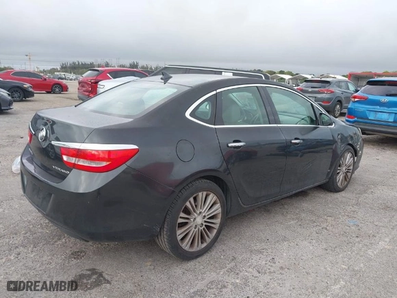 2014 Buick Verano with VIN 1G4PP5SK3E4178146, listed as a IAAI auction lot 41628973 with 196,700 mi miles. Bid and sale history available at carsss.com. Image 4.