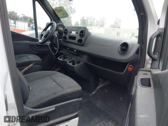 2021 Mercedes-Benz Sprinter Cargo with VIN W1W40CHY4MT054679, listed as a IAAI auction lot 42078941 with 148,214 mi miles. Bid and sale history available at carsss.com. Image 5.
