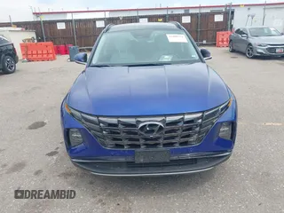 2024 Hyundai Tucson Limited with VIN 5NMJECDE0RH358175, listed as a IAAI auction lot 42100372 with 28,231 mi miles. Bid and sale history available at carsss.com. Image 12.