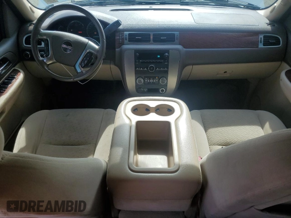 2007 GMC Yukon SLT with VIN 1GKFK13067J145249, listed as a Copart auction lot 73796204 with 185,683 mi miles and Clean Title. Bid and sale history available at DreamBid. Image 8.