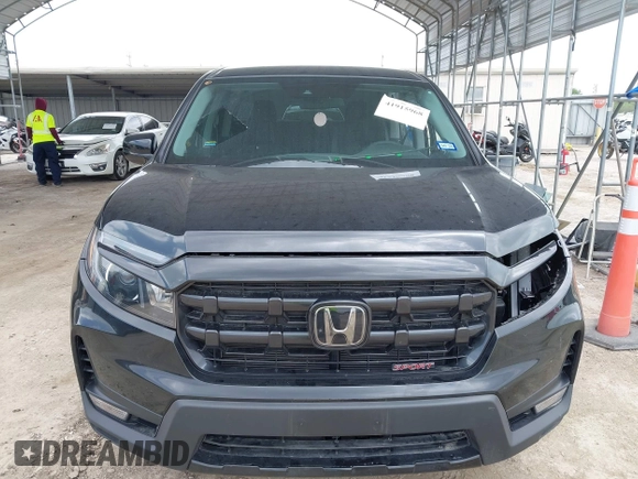 2024 Honda Ridgeline Sport z VIN 5FPYK3F18RB020114, wystawiony jako IAAI lot #41915968 z przebiegiem 3 666 mil mil oraz . Historia ofert i sprzedaży dostępna na DreamBid. Obrazek 13.