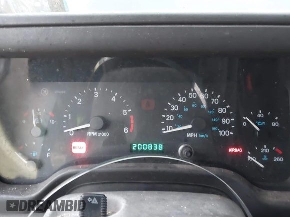 1998 Jeep Wrangler SE with VIN 1J4FY29P9WP792089, listed as a IAAI auction lot 41794793 with 200,838 mi miles. Bid and sale history available at carsss.com. Image 7.