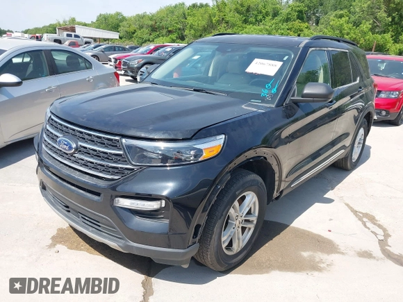 2023 Ford Explorer XLT with VIN 1FMSK7DH5PGB18456, listed as a IAAI auction lot 42067888 with 20,856 mi miles. Bid and sale history available at carsss.com. Image 21.