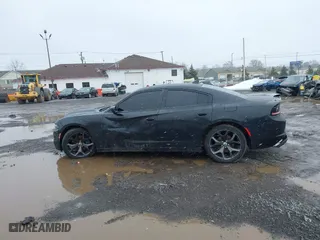 2018 Dodge Charger R/T with VIN 2C3CDXCT8JH233240, listed as a IAAI auction lot 41740280 with 66,772 mi miles. Bid and sale history available at carsss.com. Image 14.