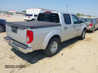 2019 Nissan Frontier SV z VIN 1N6AD0ER6KN727579, wystawiony jako IAAI lot #42067078 z przebiegiem 82 168 mil mil oraz . Historia ofert i sprzedaży dostępna na DreamBid. Obrazek 4.
