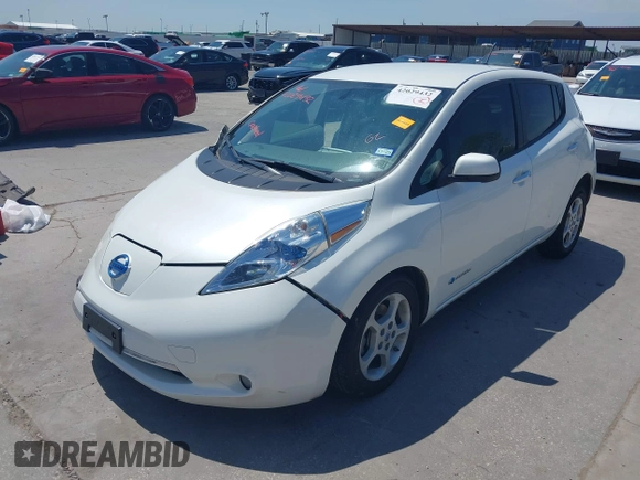 2013 Nissan LEAF SL z VIN 1N4AZ0CP8DC413085, wystawiony jako IAAI lot #42029432 z przebiegiem 62 076 mil mil oraz . Historia ofert i sprzedaży dostępna na DreamBid. Obrazek 20.