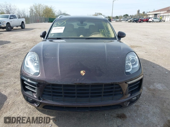 2016 Porsche Macan S with VIN WP1AB2A57GLB53955, listed as a IAAI auction lot 42150941 with 82,613 mi miles and . Bid and sale history available at DreamBid. Image 12.