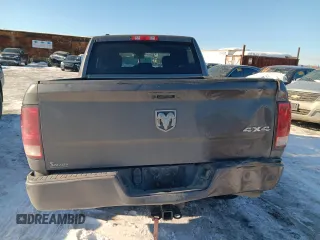 2017 Ram 1500 Express z VIN 1C6RR7KG1HS539878, wystawiony jako Copart lot #49818715 z przebiegiem 103 273 mil mil oraz Szkoda całkowita • Salvage title. Historia ofert i sprzedaży dostępna na DreamBid. Obrazek 6.