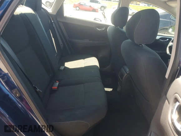 2019 Nissan Sentra S z VIN 3N1AB7AP6KY304884, wystawiony jako Copart lot #55938645 z przebiegiem 70 657 mil mil oraz Szkoda całkowita • Salvage title. Historia ofert i sprzedaży dostępna na DreamBid. Obrazek 10.