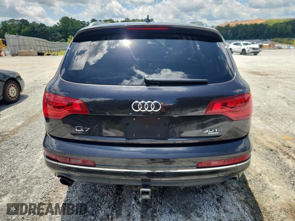 2015 Audi Q7 Premium Plus with VIN WA1LGAFE9FD010412, listed as a Copart auction lot 61998725 with 171,161 mi miles and Clean title. Bid and sale history available at DreamBid. Image 6.