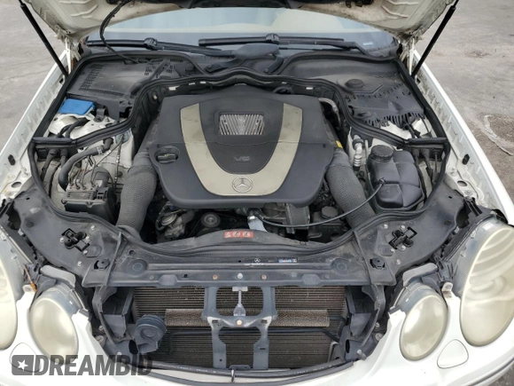 2008 Mercedes-Benz E 350 Luxury z VIN WDBUF56X88B250022, wystawiony jako Copart lot #59788895 z przebiegiem 110 565 mil mil oraz Szkoda całkowita • Salvage title. Historia ofert i sprzedaży dostępna na DreamBid. Obrazek 11.