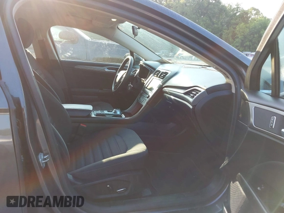 2017 Ford Fusion SE with VIN 3FA6P0H78HR379256, listed as a IAAI auction lot 42463766 with 129,066 mi miles and . Bid and sale history available at DreamBid. Image 5.