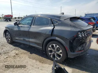 2024 Ford Mustang Mach-E Select z VIN 3FMTK1R49RMA03746, wystawiony jako Copart lot #57418845 z przebiegiem 8 788 mil mil oraz Szkoda całkowita • Salvage title. Historia ofert i sprzedaży dostępna na DreamBid. Obrazek 2.