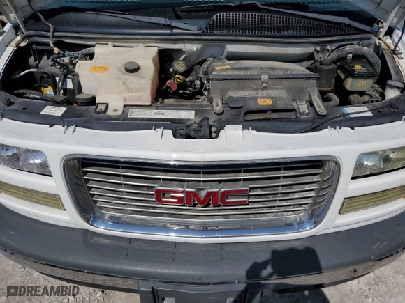 2000 GMC Savana Cargo Van YF7 Upfitter with VIN 1GDFG15R1Y1121592, listed as a Copart auction lot 72927304 with 108,871 mi miles and Salvage Title. Bid and sale history available at carsss.com. Image 12.