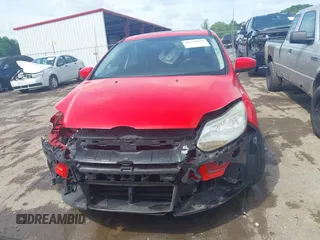 2012 Ford Focus SE с VIN 1FAHP3F27CL414653, выставлен на аукционе IAAI как лот 42358976 с пробегом 106 288 миль миль и . История ставок и продаж доступна на DreamBid. Изображение 13.