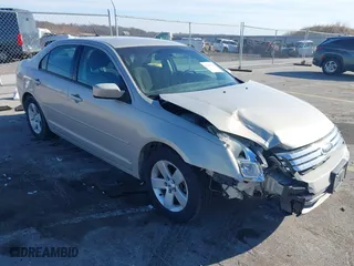 2009 Ford Fusion SE with VIN 3FAHP07Z29R116757, listed as a IAAI auction lot 41881800 with 161,003 mi miles. Bid and sale history available at carsss.com. Image 1.