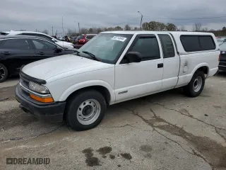 2000 Chevrolet S-10 LS with VIN 1GCCS19W3YK297513, listed as a Copart auction lot 80714844 with 138,838 mi miles and Clean Title. Bid and sale history available at carsss.com. Image 1.