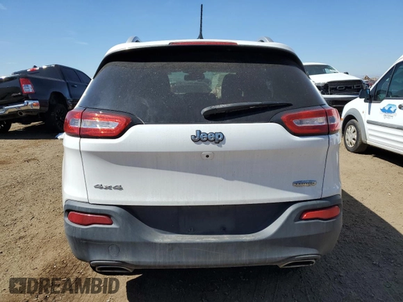 2015 Jeep Cherokee Latitude z VIN 1C4PJMCSXFW746980, wystawiony jako Copart lot #50666645 z przebiegiem 91 864 mil mil oraz Szkoda całkowita • Salvage title. Historia ofert i sprzedaży dostępna na DreamBid. Obrazek 6.