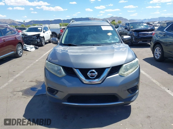 2015 Nissan Rogue SV with VIN 5N1AT2ML0FC862309, listed as a IAAI auction lot 42138785 with 271,537 mi miles and . Bid and sale history available at carsss.com. Image 12.