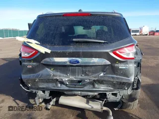 2015 Ford Escape Titanium с VIN 1FMCU9J93FUA72603, выставлен на аукционе IAAI как лот 41631058 с пробегом 138 687 миль миль и . История ставок и продаж доступна на DreamBid. Изображение 6.