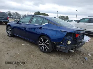 2019 Nissan Altima SR with VIN 1N4BL4CV4KC129249, listed as a IAAI auction lot 41392193 with 133,197 mi miles and . Bid and sale history available at carsss.com. Image 3.