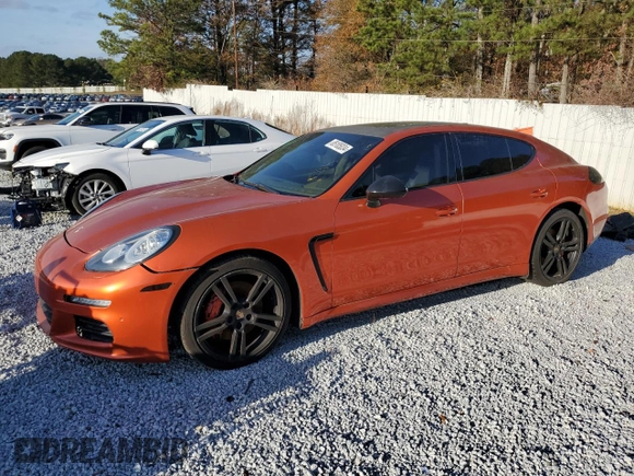 2014 Porsche Panamera с VIN WP0AA2A76EL009798, выставлен на аукционе Copart как лот 85105034 с пробегом 117 782 миль миль и Чистый • Clean title. История ставок и продаж доступна на DreamBid. Изображение 1.