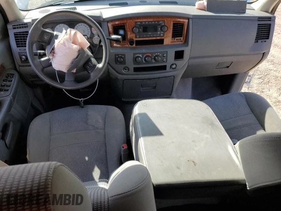 2006 Dodge 1500 SLT z VIN 1D7HU18N56S614848, wystawiony jako Copart lot #71539304 z przebiegiem Nie podano mil oraz Czysty tytuł • Clean title. Historia ofert i sprzedaży dostępna na DreamBid. Obrazek 8.