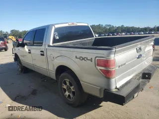 2011 Ford F-150 XL with VIN 1FTFW1EF8BFC47682, listed as a Copart auction lot 87268424 with 224,996 mi miles and Salvage Title. Bid and sale history available at carsss.com. Image 2.