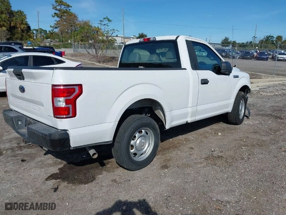 2019 Ford F-150 XL with VIN 1FTMF1CB5KKE51502, listed as a IAAI auction lot 41364421 with 38,814 mi miles. Bid and sale history available at carsss.com. Image 4.
