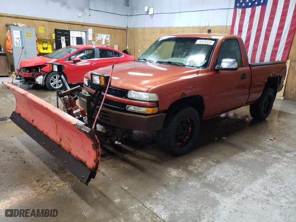 2001 Chevrolet Silverado 1500 LS with VIN 1GCEK14T41Z135442, listed as a Copart auction lot 76320334 with 237,041 mi miles and Clean Title. Bid and sale history available at carsss.com. Image 1.