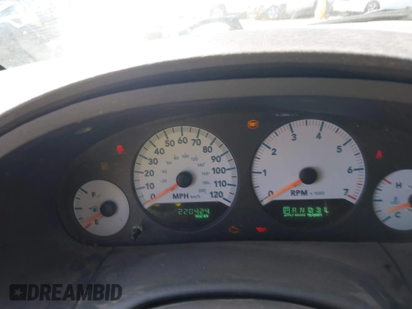 2005 Dodge Caravan SXT with VIN 2D4GP44L85R100434, listed as a IAAI auction lot 42099575 with 220,424 mi miles and . Bid and sale history available at DreamBid. Image 7.