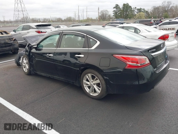 2013 Nissan Altima SV with VIN 1N4AL3AP9DN470969, listed as a IAAI auction lot 41833969 with 111,442 mi miles and . Bid and sale history available at carsss.com. Image 3.
