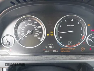 2015 BMW X5 xDrive35i z VIN 5UXKR0C57F0K62448, wystawiony jako IAAI lot #42321842 z przebiegiem 198 839 mil mil oraz . Historia ofert i sprzedaży dostępna na DreamBid. Obrazek 7.
