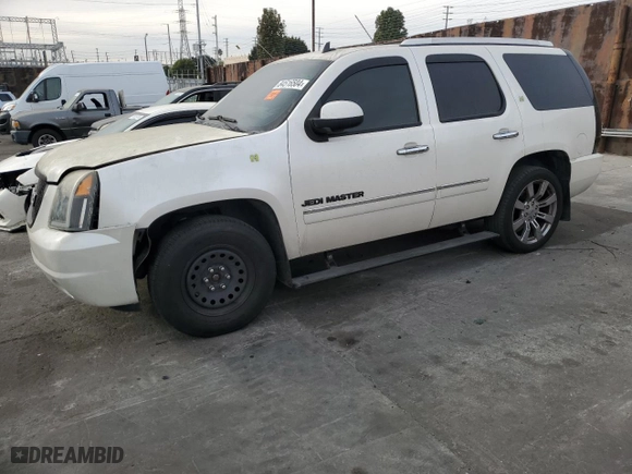 2011 GMC Yukon Hybrid Denali with VIN 1GKS2GEJ4BR326190, listed as a Copart auction lot 84516504 with NaN miles and Salvage Title. Bid and sale history available at carsss.com. Image 1.