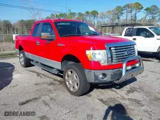 2011 Ford F-150 XL with VIN 1FTFX1EF4BFA02956, listed as a IAAI auction lot 41660122 with 190,418 mi miles. Bid and sale history available at carsss.com. Image 1.