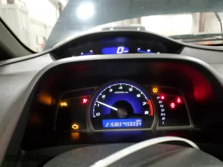 2008 Honda Civic Sdn LX with VIN 1HGFA16588L000243, listed as a Copart auction lot 52807875 with 215,383 mi miles and Non Repairable. Bid and sale history available at carsss.com. Image 9.