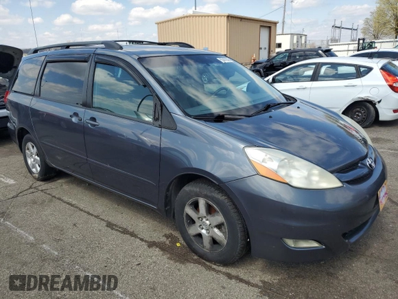 2006 Toyota Sienna XLE with VIN 5TDZA22C76S413580, listed as a Copart auction lot 52452535 with 165,195 mi miles and Clean Title. Bid and sale history available at carsss.com. Image 4.