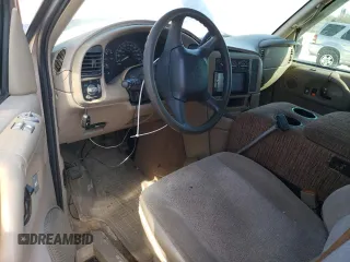 2002 Chevrolet Astro with VIN 1GNDM19X82B144695, listed as a Copart auction lot 81132434 with 155,103 mi miles and Salvage Title. Bid and sale history available at carsss.com. Image 8.