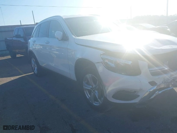 2017 Mercedes-Benz GLC with VIN WDC0G4JB8HV010030, listed as a IAAI auction lot 41145778 with 34,804 mi miles. Bid and sale history available at carsss.com. Image 1.
