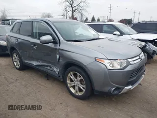 2015 Mitsubishi Outlander SE with VIN JA4AZ3A39FZ007936, listed as a IAAI auction lot 41003206 with 136,017 mi miles and . Bid and sale history available at DreamBid. Image 1.