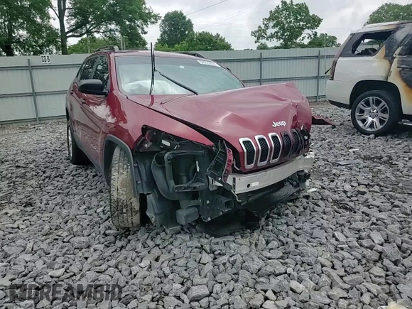 2016 Jeep Cherokee Sport z VIN 1C4PJLAS4GW329806, wystawiony jako Copart lot #56226425 z przebiegiem Nie podano mil oraz Szkoda całkowita • Salvage title. Historia ofert i sprzedaży dostępna na DreamBid. Obrazek 13.