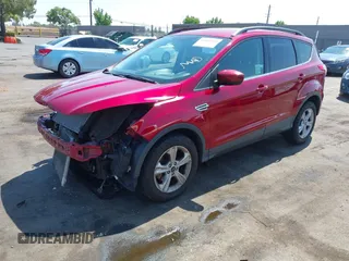 2016 Ford Escape SE с VIN 1FMCU0GX5GUB39043, выставлен на аукционе IAAI как лот 42464213 с пробегом 92 478 миль миль и . История ставок и продаж доступна на DreamBid. Изображение 2.