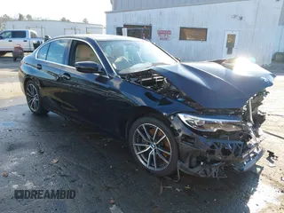2019 BMW 3 Series 330i z VIN 3MW5R1J53K8A04397, wystawiony jako IAAI lot #41293319 z przebiegiem 23 504 mil mil oraz . Historia ofert i sprzedaży dostępna na DreamBid. Obrazek 1.