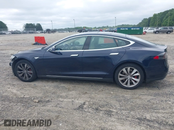 2014 Tesla Model S 60 z VIN 5YJSA1H17EFP33860, wystawiony jako IAAI lot #42471432 z przebiegiem 142 045 mil mil oraz . Historia ofert i sprzedaży dostępna na DreamBid. Obrazek 15.