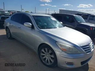 2009 Hyundai Genesis with VIN KMHGC46E69U020402, listed as a IAAI auction lot 42058858 with 180,038 mi miles and . Bid and sale history available at DreamBid. Image 1.